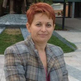 Dr. Maródi Márta